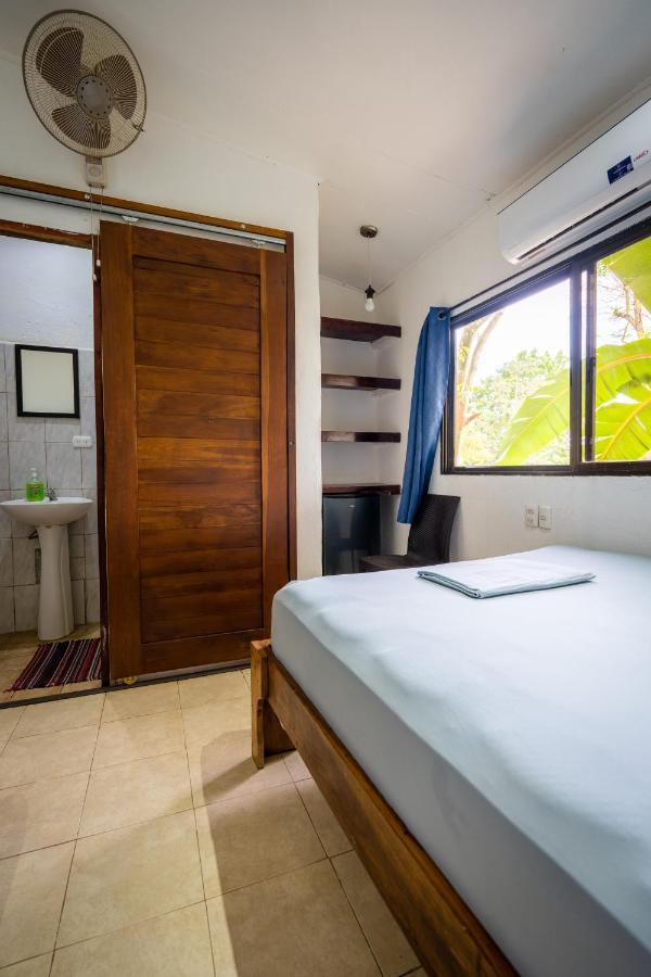 Pura Vida Mini Hostel Santa Teresa Playa Santa Teresa  Dış mekan fotoğraf